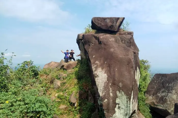 Bukit Gua Lawa