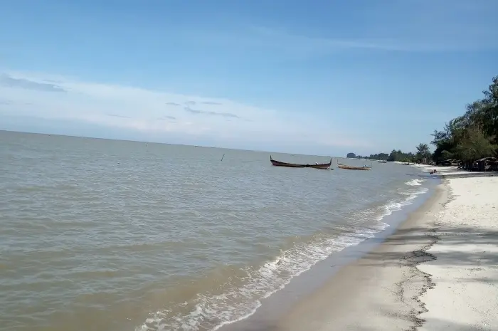 Pantai Kuala Putri