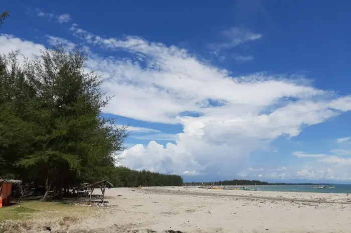 Pantai Tiku